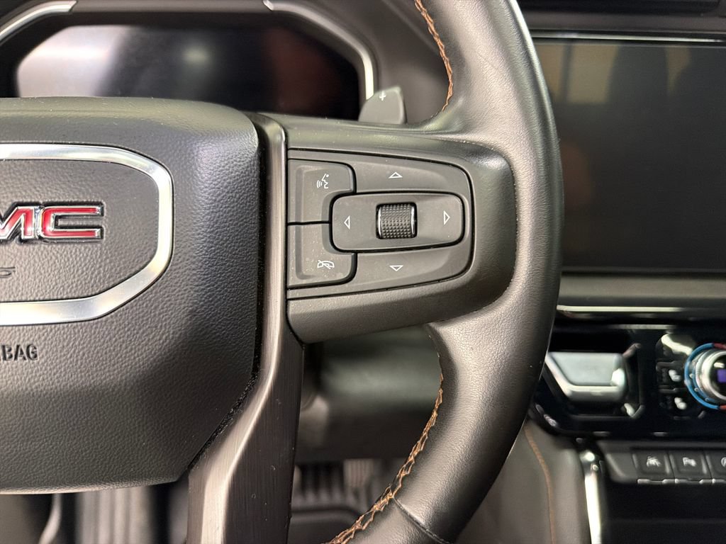 Used 2023 GMC Sierra 1500 AT4 w/ Technology Package AWD/4WD image 22