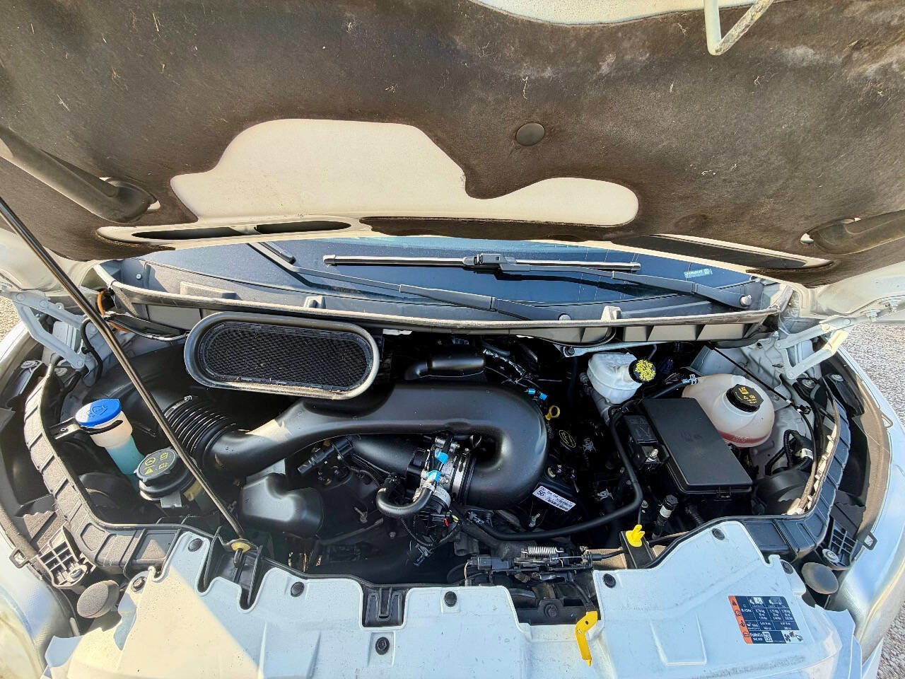 Used 2017 Ford Transit 150 XLT RWD image 9