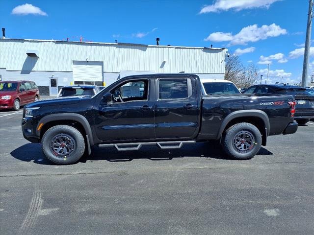 New 2025 Nissan Frontier PRO-4X w/ Pro Convenience Package image 2