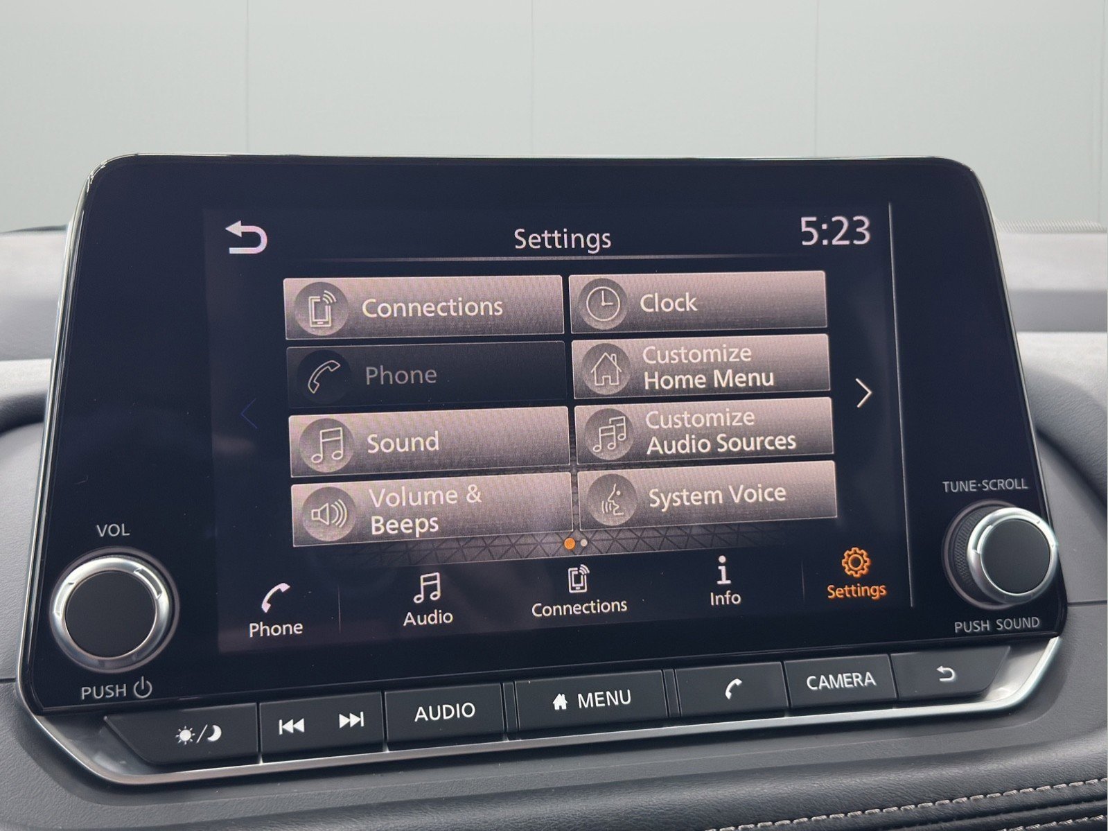 Used 2024 Nissan Rogue S AWD/4WD image 29