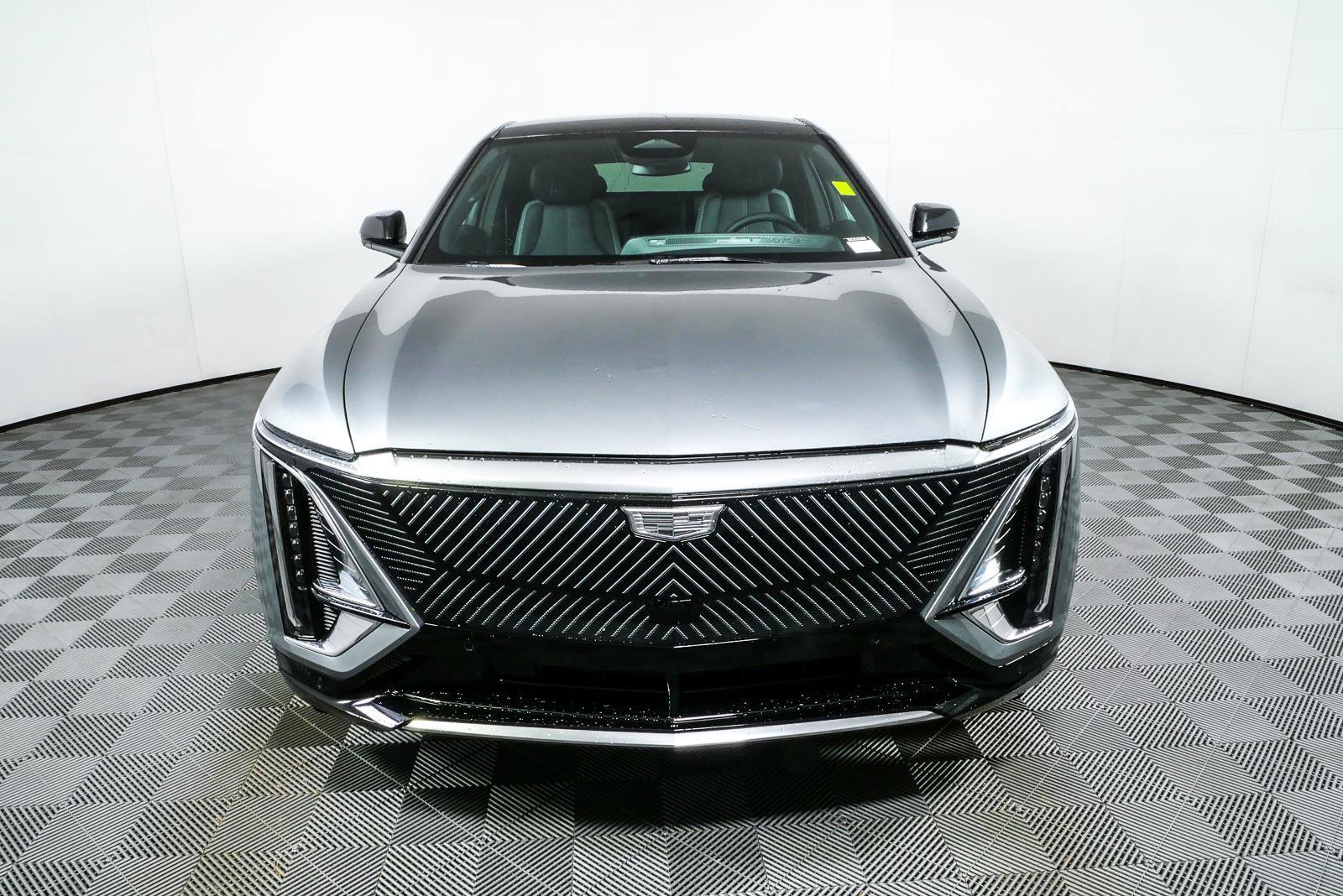 Certified 2024 Cadillac Lyriq Tech RWD image 26
