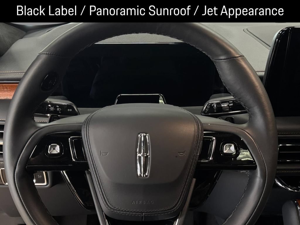 Certified 2025 Lincoln Aviator Black Label w/ Jet Appearance Package AWD/4WD image 22