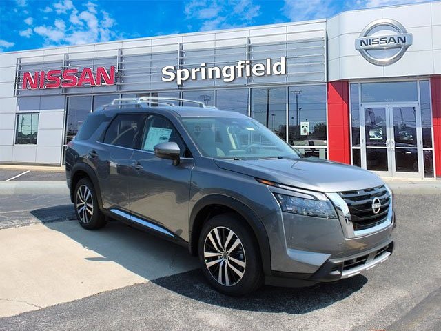 New 2025 Nissan Pathfinder Platinum