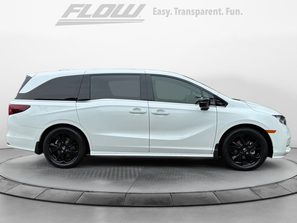 Used 2024 Honda Odyssey Sport image 10