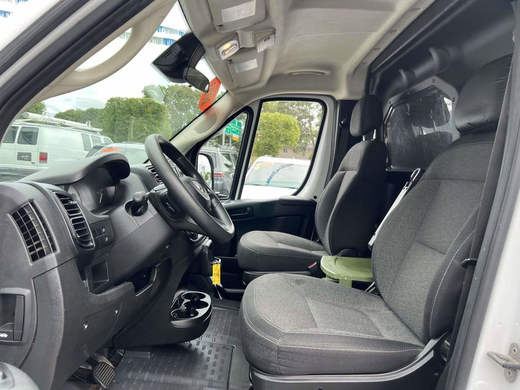 Used 2023 RAM ProMaster 2500 image 15