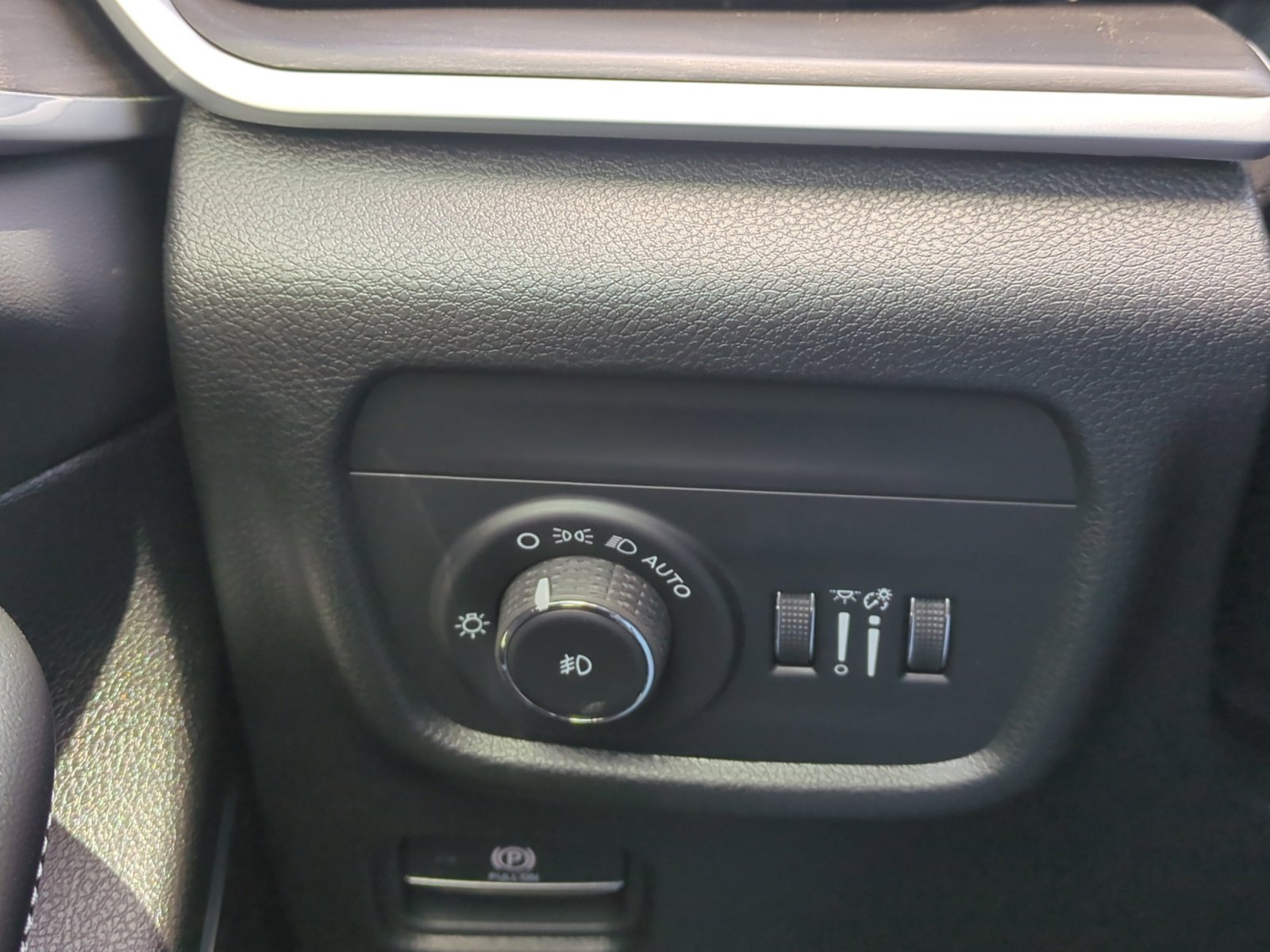 New 2026 Jeep Grand Cherokee L Limited AWD/4WD image 31