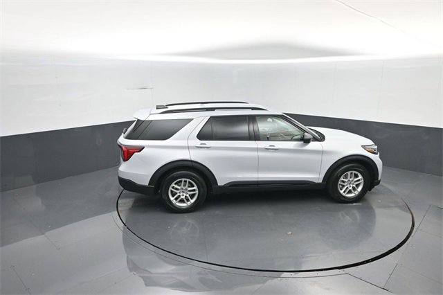 New 2026 Ford Explorer Active image 27