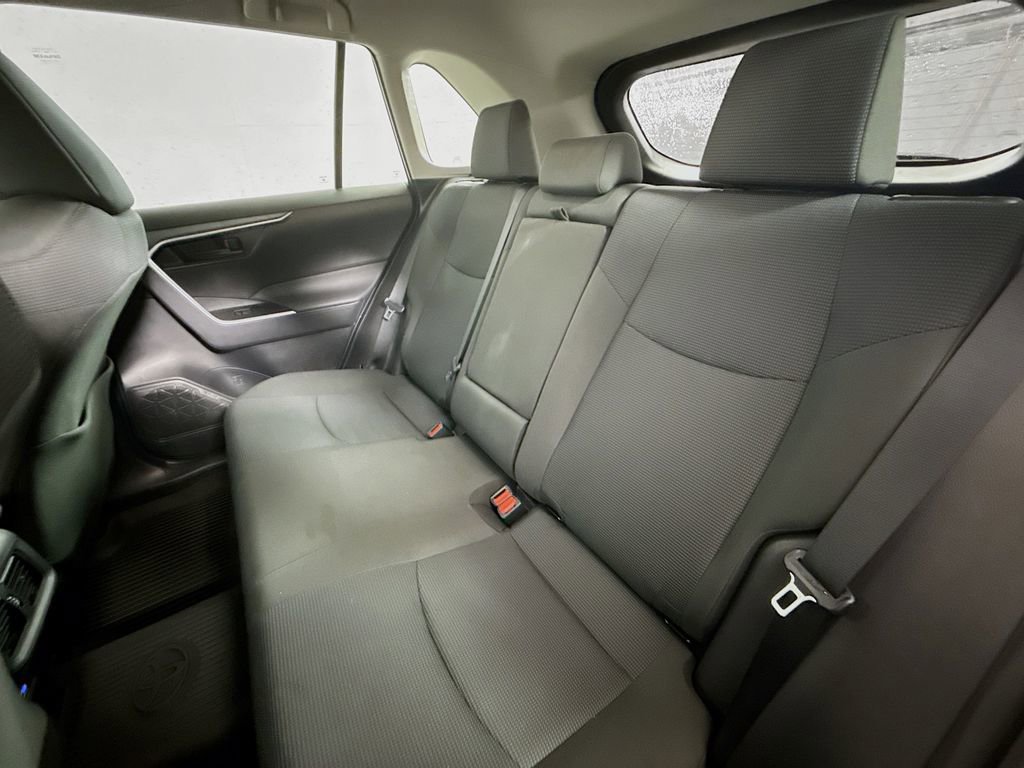 Used 2025 Toyota RAV4 LE image 22