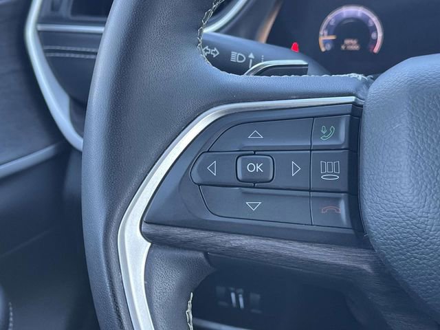 Used 2023 Jeep Grand Cherokee L Limited image 28