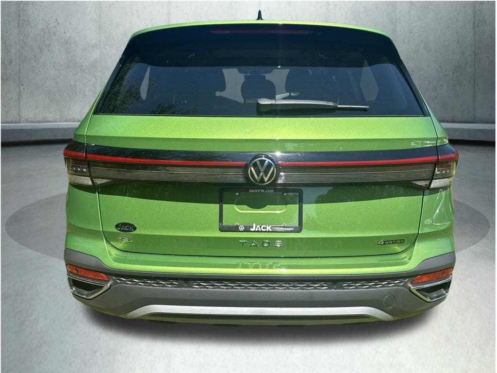 New 2026 Volkswagen Taos SE AWD/4WD image 7