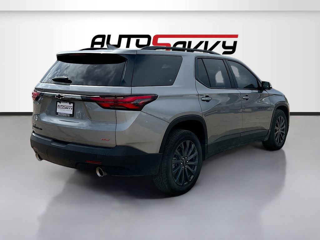 Used 2023 Chevrolet Traverse RS w/ LPO, Cargo Package image 7