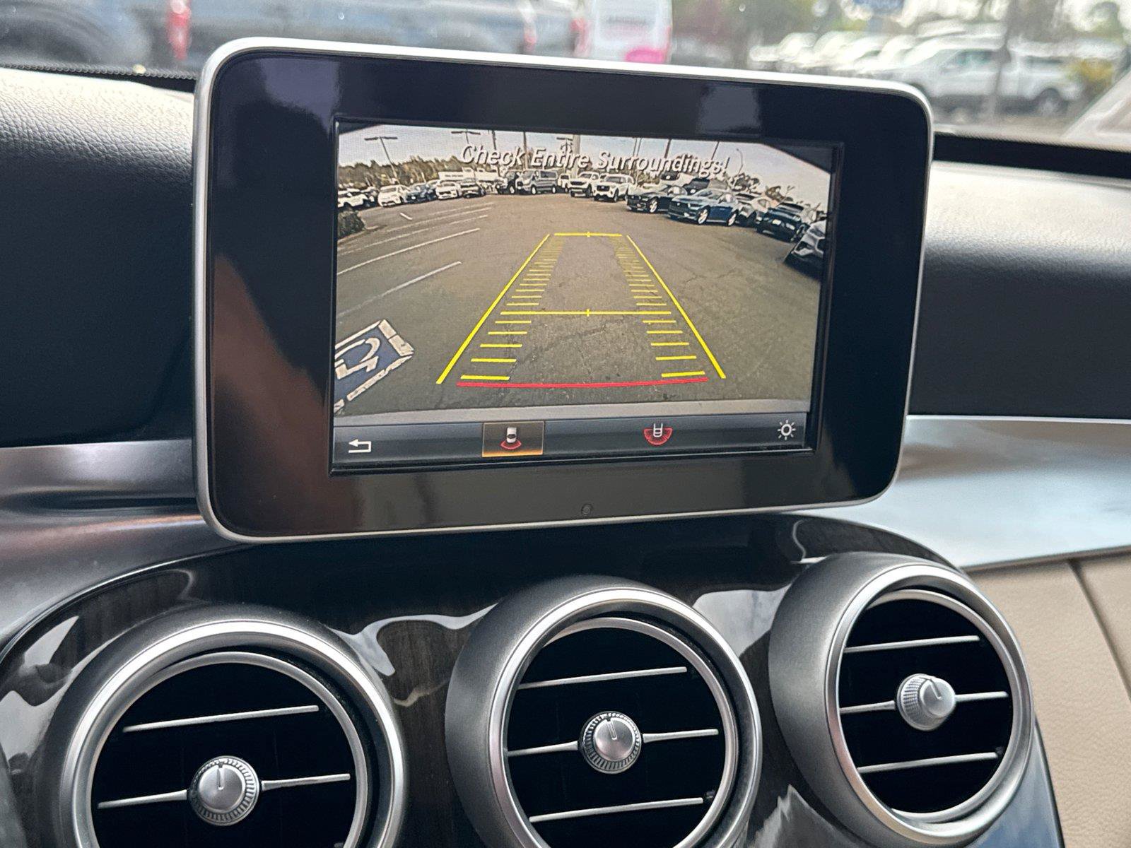 Used 2017 Mercedes-Benz C 300 Sedan image 29