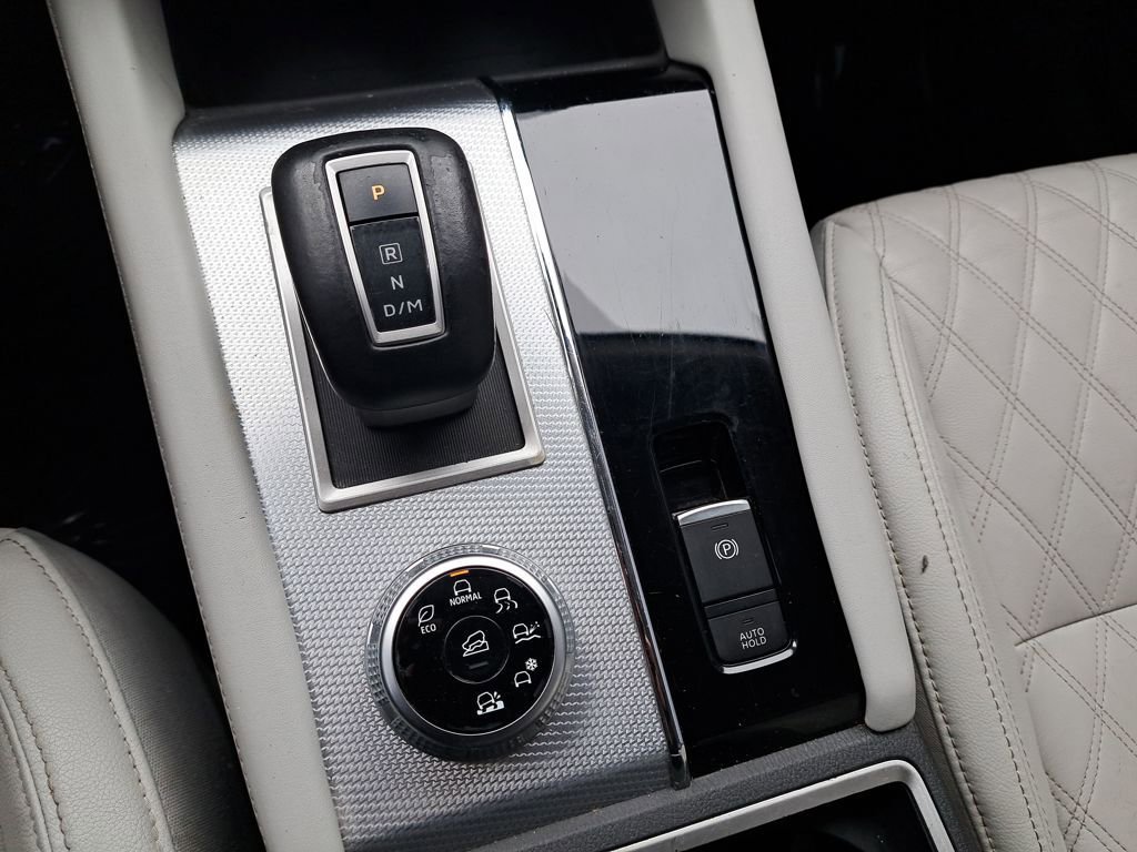 Used 2023 Mitsubishi Outlander SEL 40th Anniversary image 23