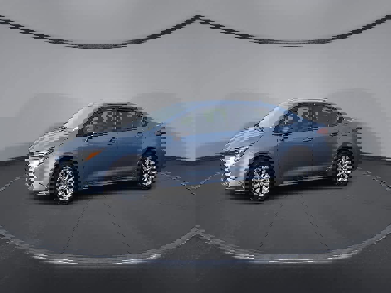 Used 2023 Toyota Corolla LE w/ LE Convenience Package image 4