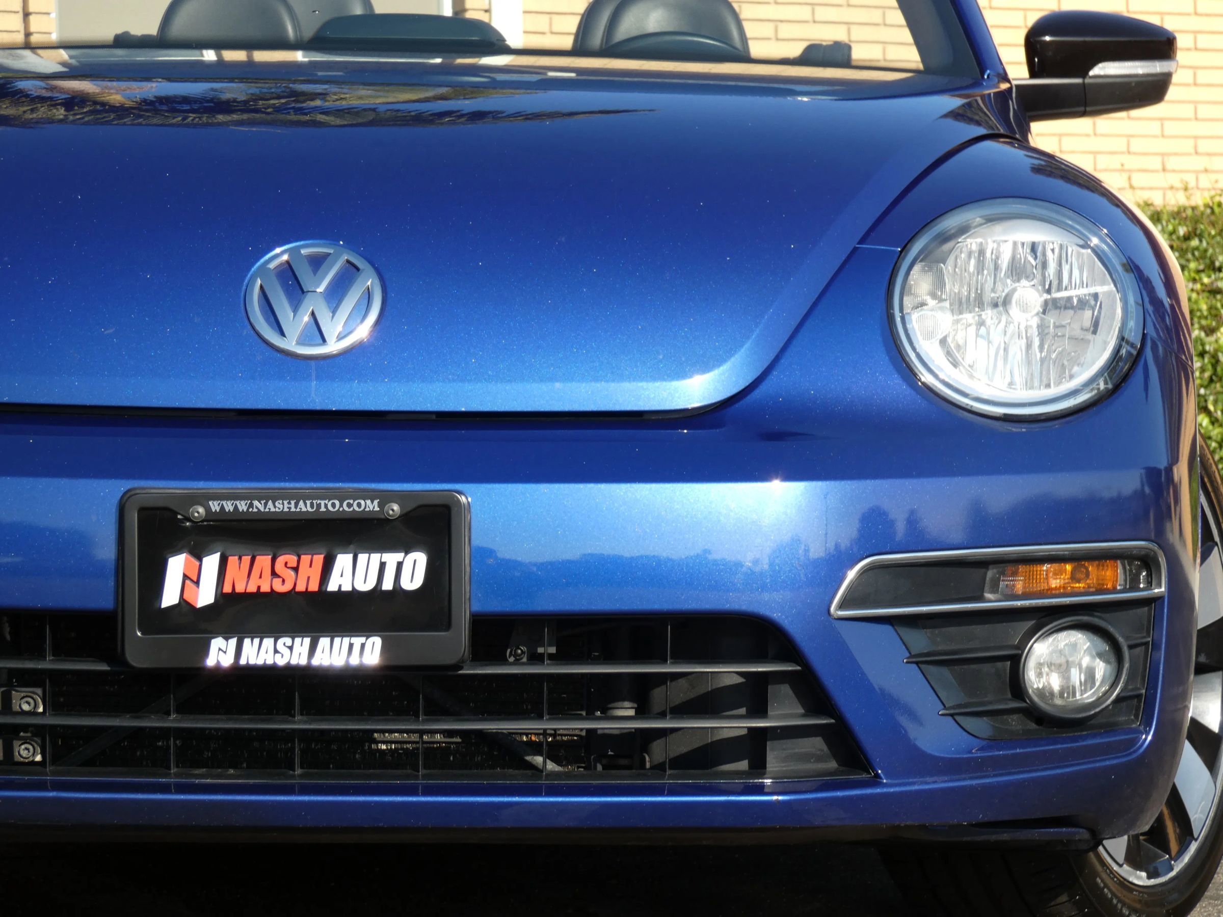 Used 2014 Volkswagen Beetle R-Line image 16