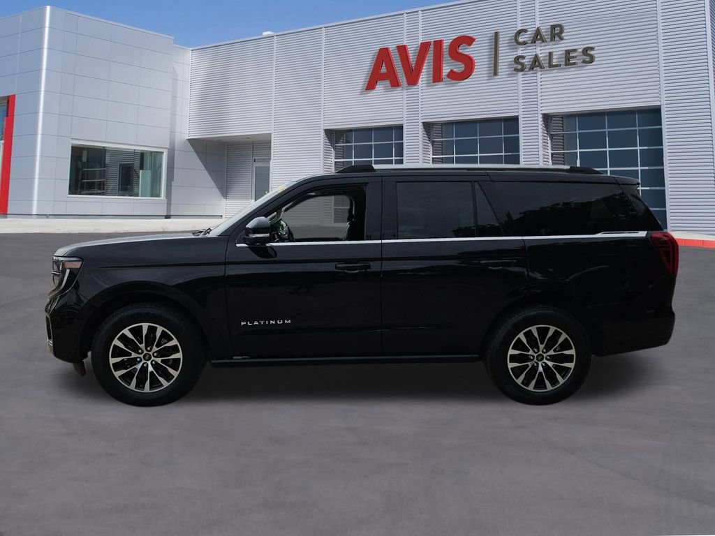 Used 2025 Ford Expedition Platinum AWD/4WD image 2