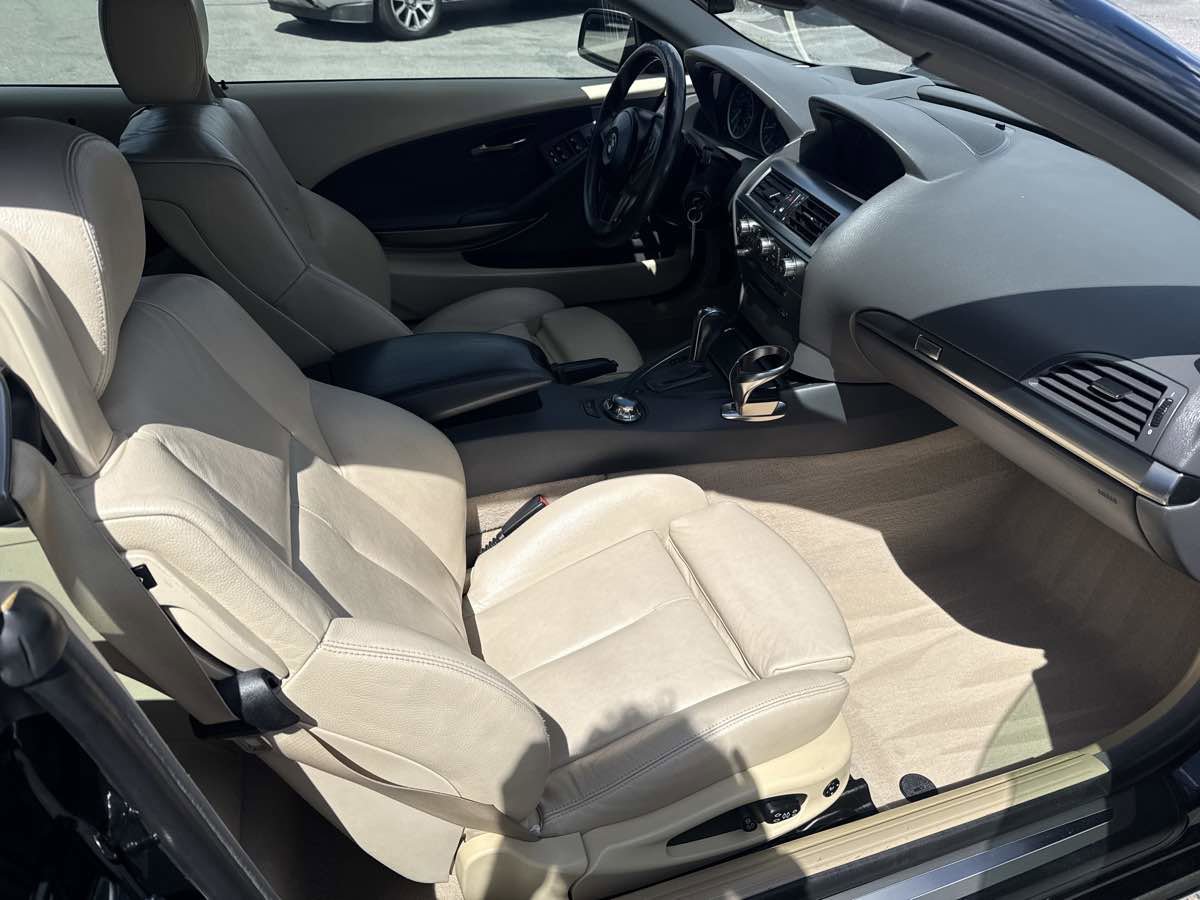 Used 2005 BMW 645Ci Convertible RWD image 17