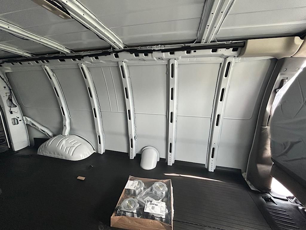 New 2025 Chevrolet Express 3500 Extended w/ Driver Convenience Package image 19