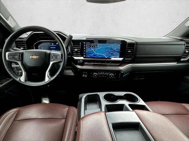 Used 2023 Chevrolet Silverado 1500 LT image 16