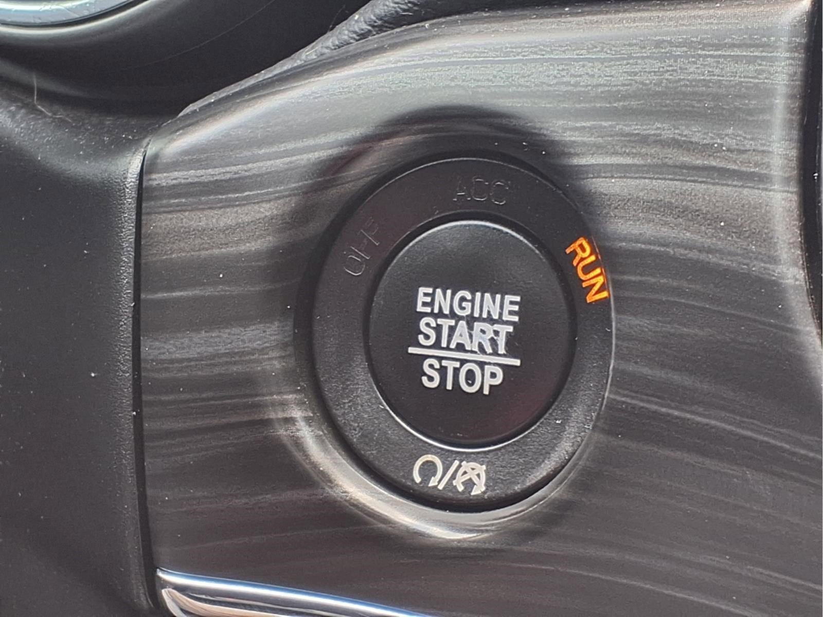 Used 2019 Jeep Grand Cherokee Limited RWD image 15