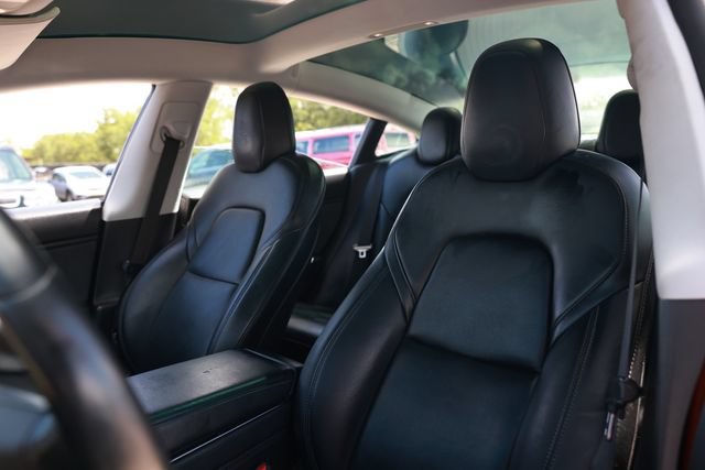 Used 2019 Tesla Model 3 Standard Range RWD image 9