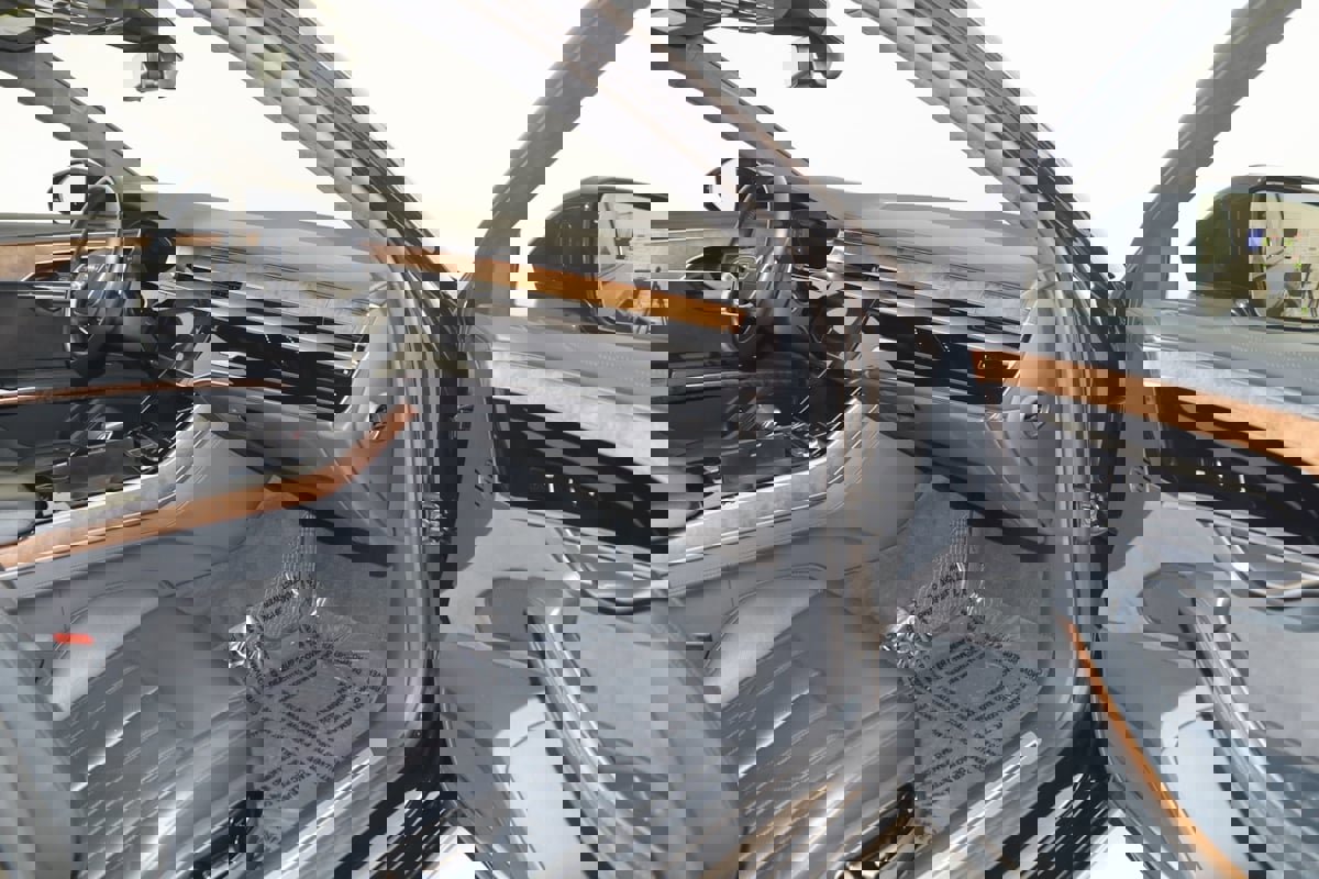 Used 2020 Audi A8 L 4.0T w/ Sport Plus Package image 51