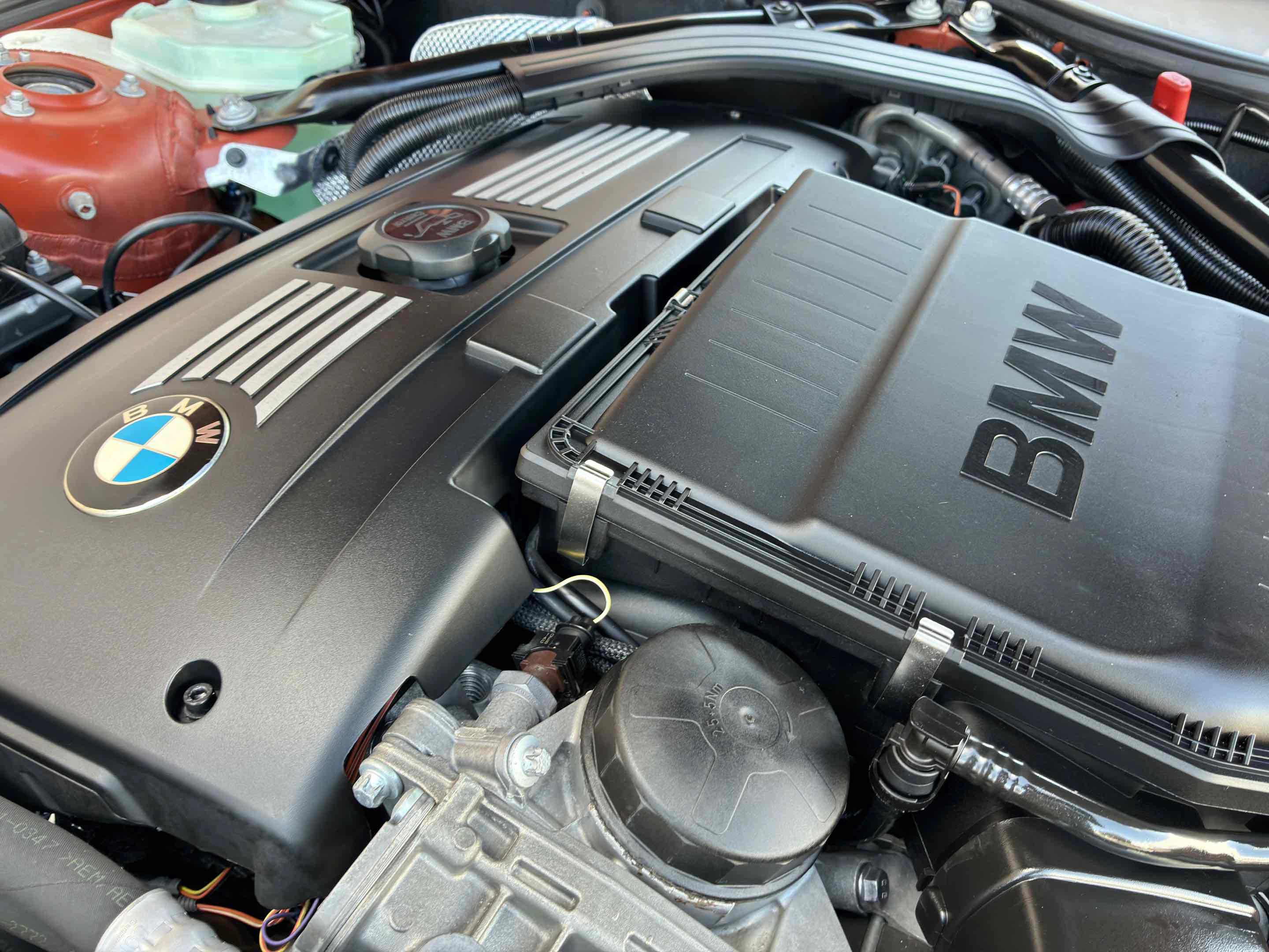 Used 2014 BMW Z4 sDrive35is RWD image 57