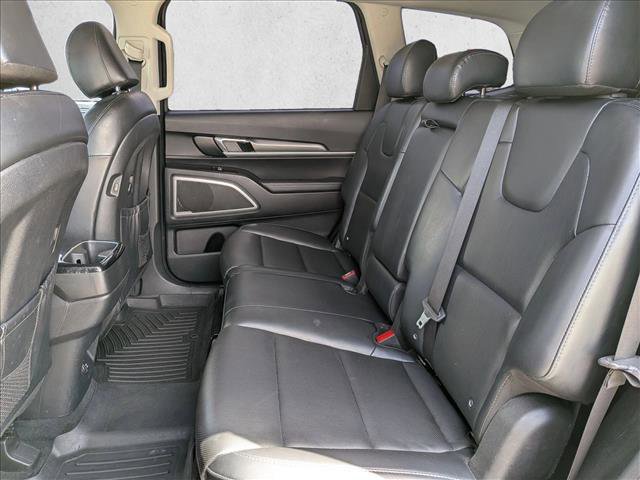 Used 2020 Kia Telluride LX FWD image 18