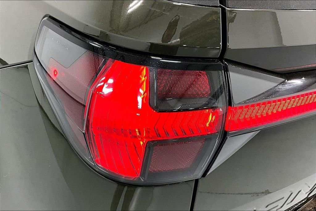 Used 2025 Hyundai Santa Cruz Limited image 40