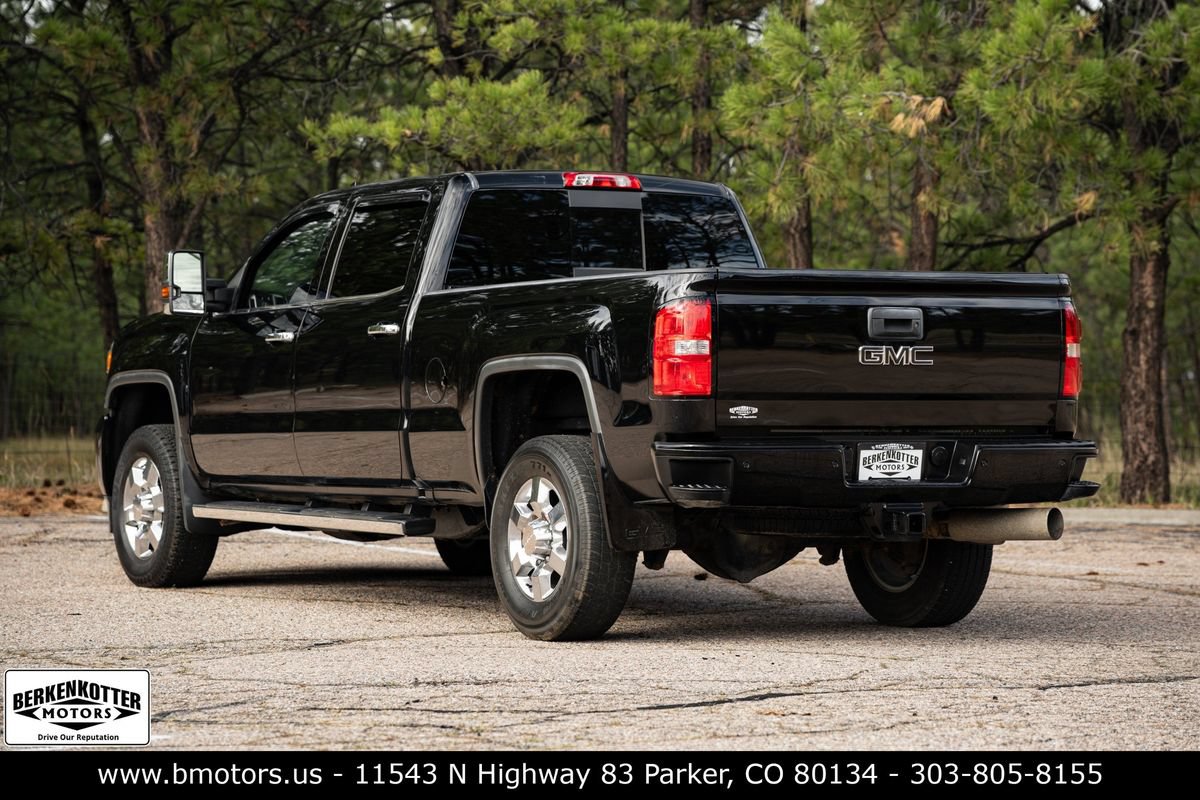 Used 2019 GMC Sierra 3500 Denali AWD/4WD image 5
