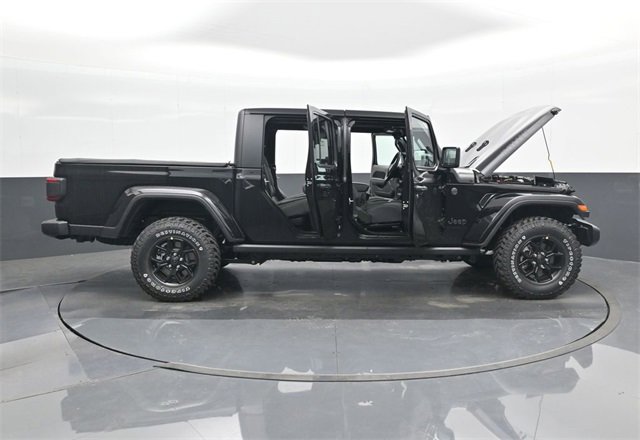 Used 2024 Jeep Gladiator Sport image 46