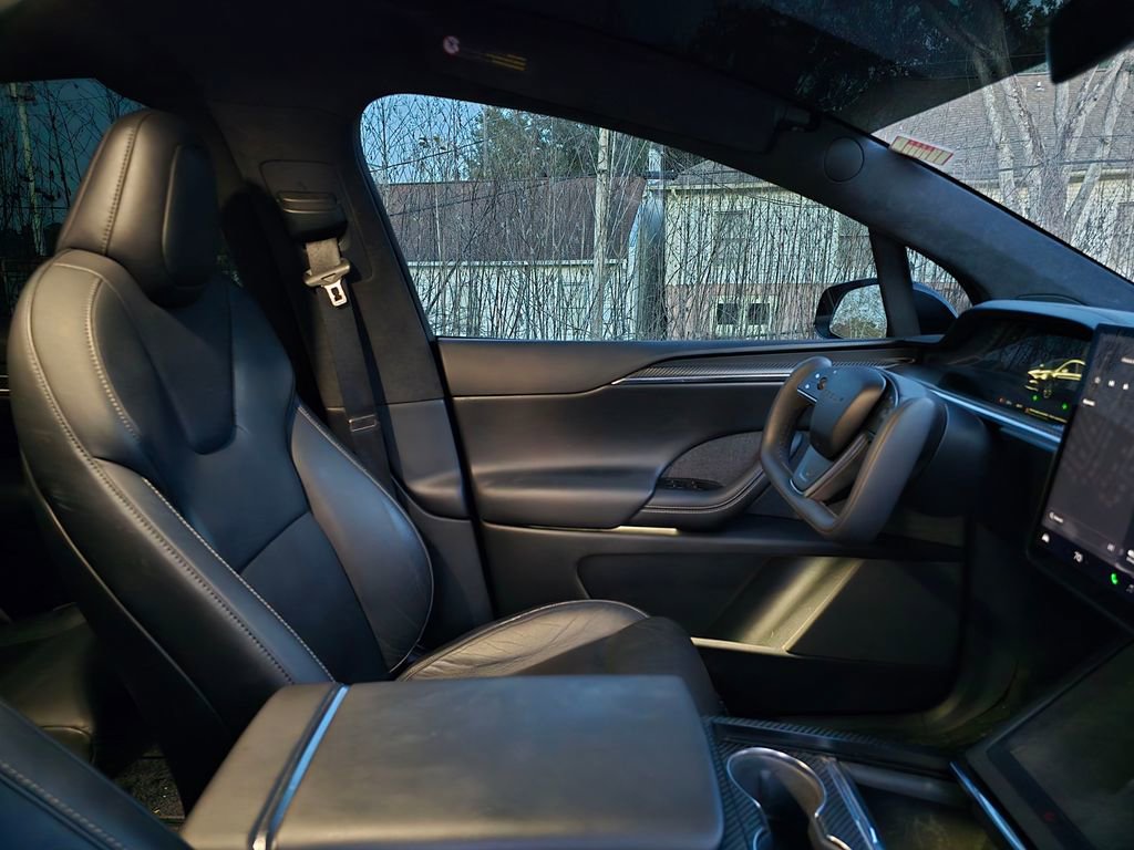 Used 2022 Tesla Model X Plaid image 57
