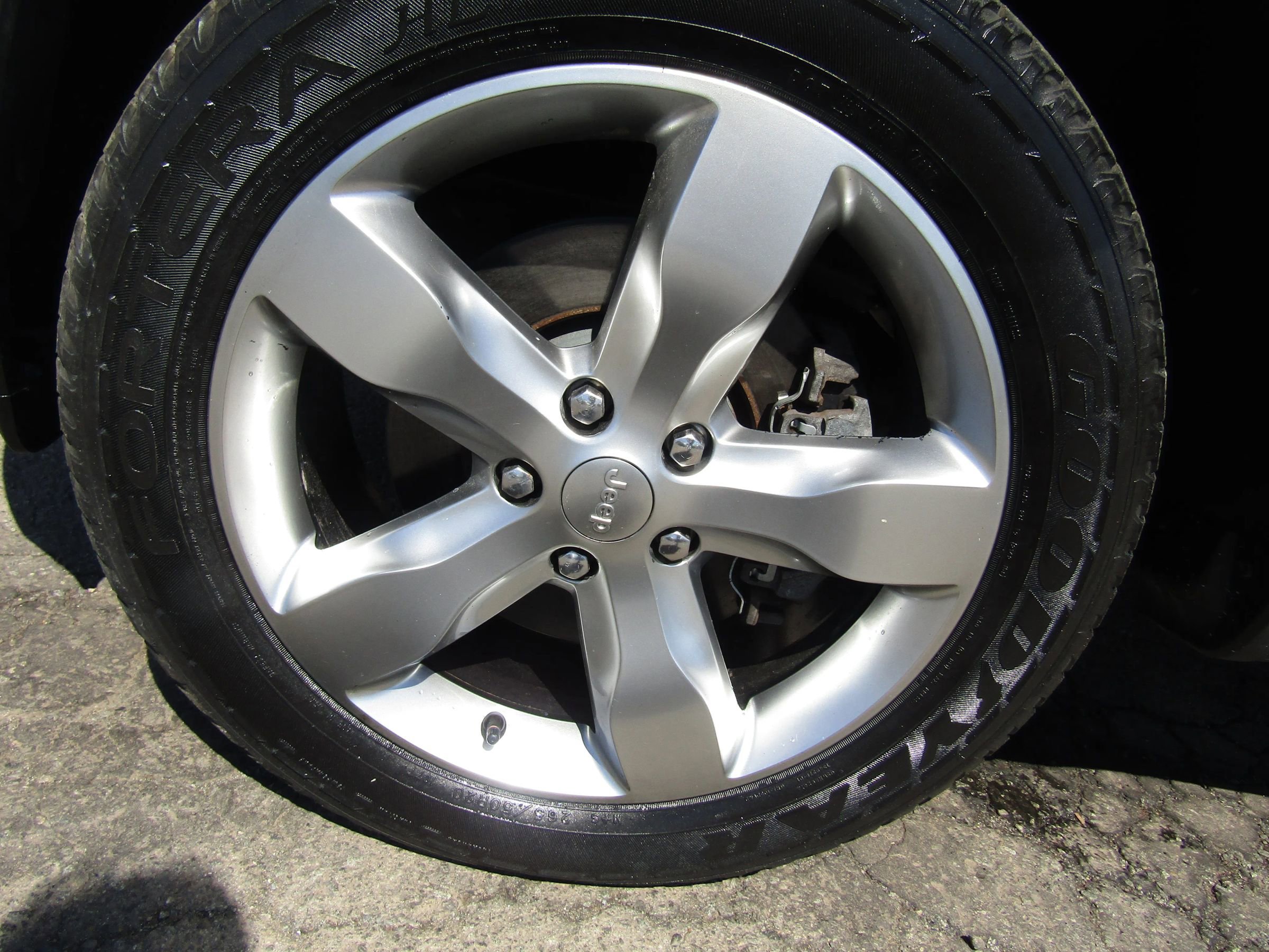 Used 2012 Jeep Grand Cherokee Overland image 42