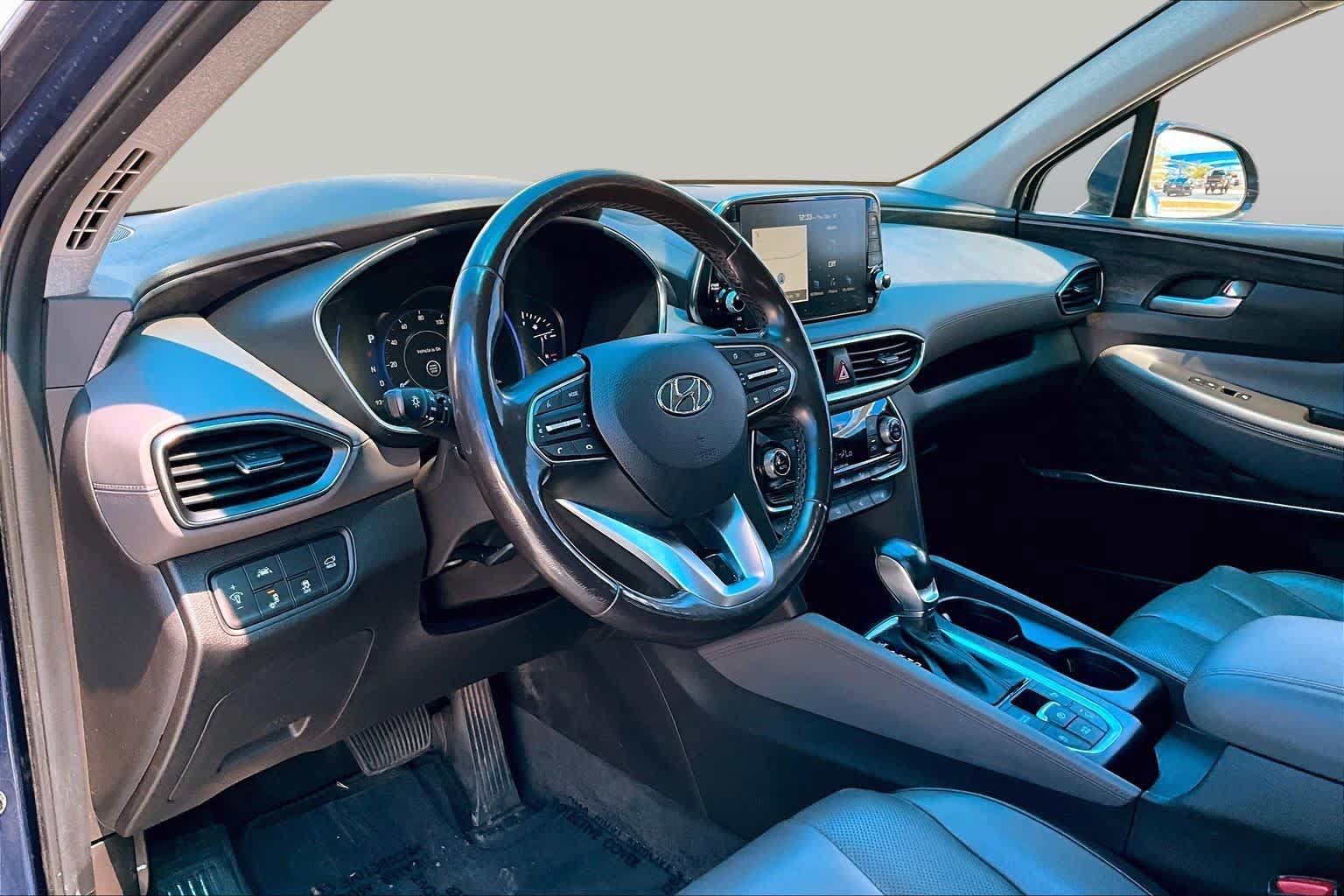 Used 2020 Hyundai Santa Fe Limited FWD image 17
