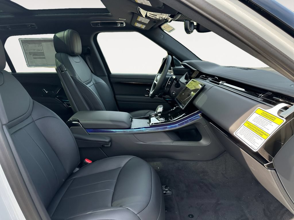 New 2026 Land Rover Range Rover Sport Dynamic SE AWD/4WD image 15