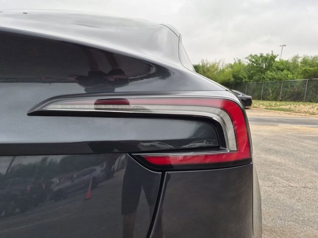 Used 2025 Tesla Model 3 Long Range RWD image 15