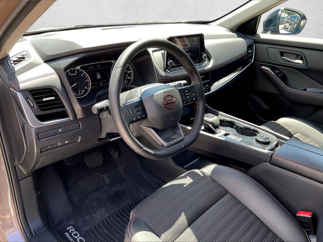 Used 2026 Nissan Rogue SV w/ Rock Creek Premium Package AWD/4WD image 10