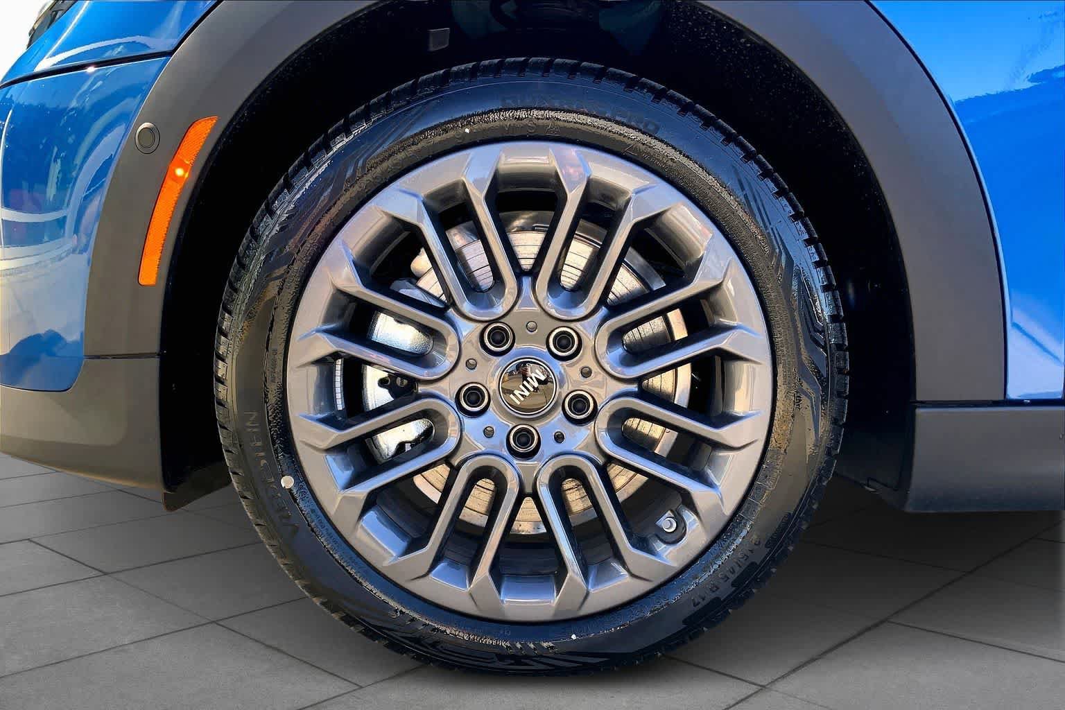 New 2026 MINI Cooper 4-Door Hardtop FWD image 11