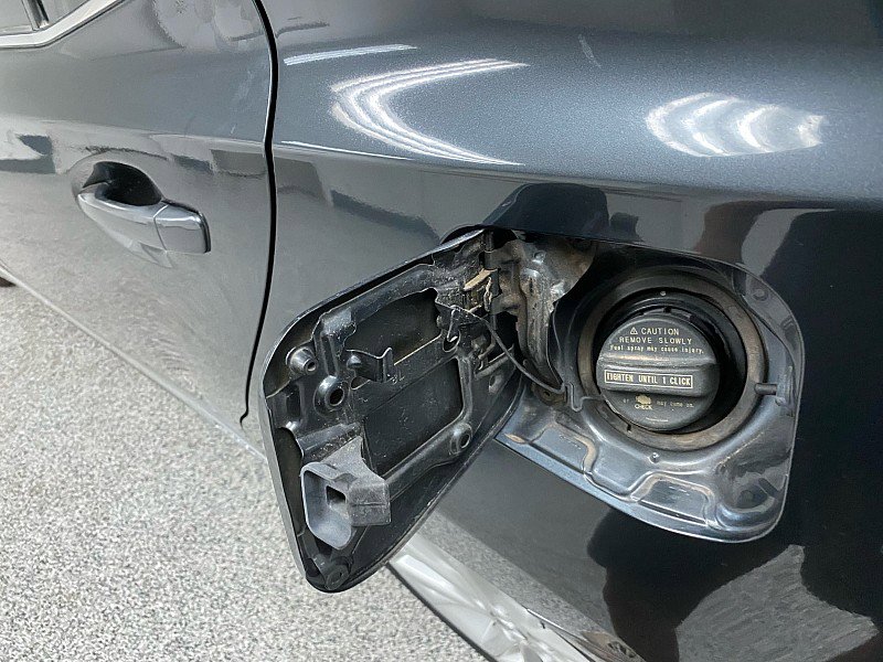 Used 2010 Lexus HS 250h Premium image 13