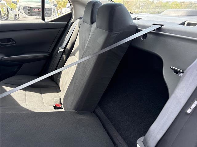 Used 2025 Nissan Sentra S FWD image 9