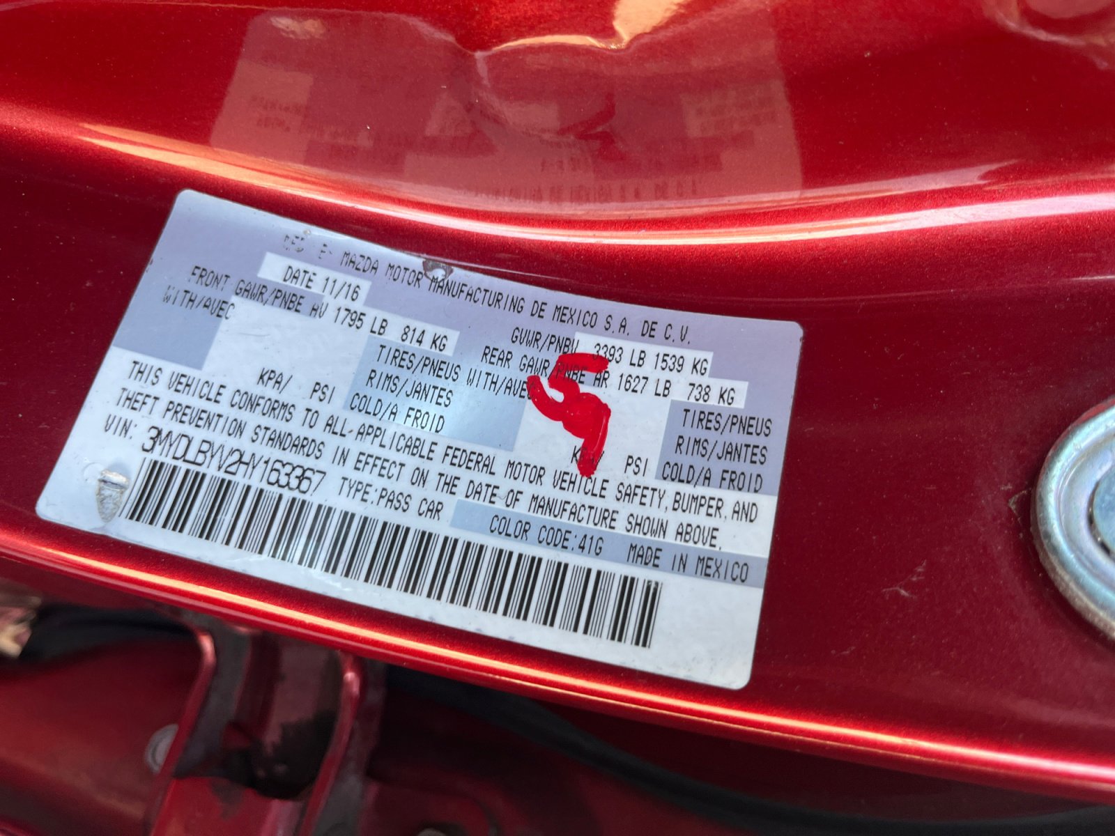 Used 2017 Toyota Yaris iA image 25