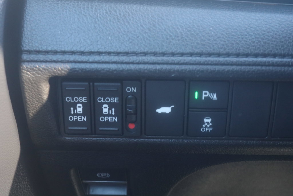 Used 2026 Honda Odyssey Touring image 7