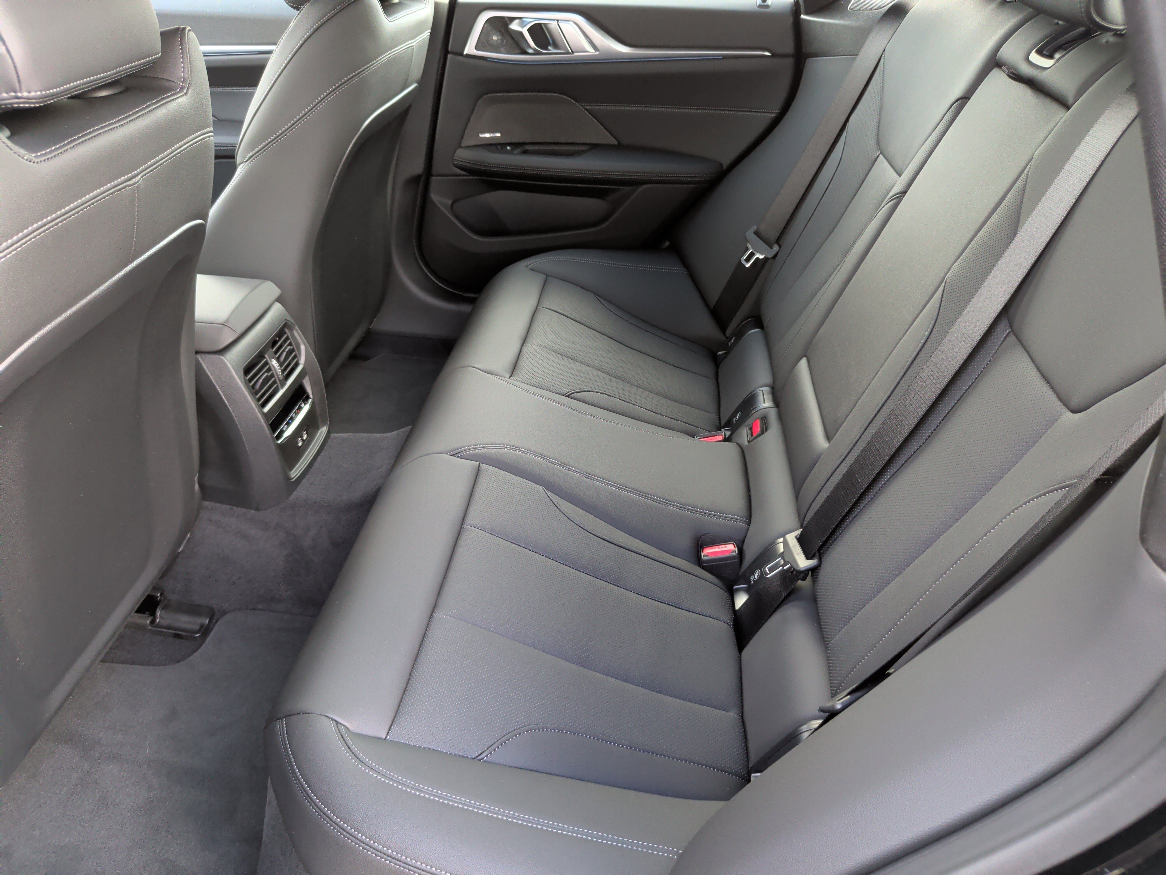 New 2026 BMW i4 eDrive40 w/ Premium Package image 37