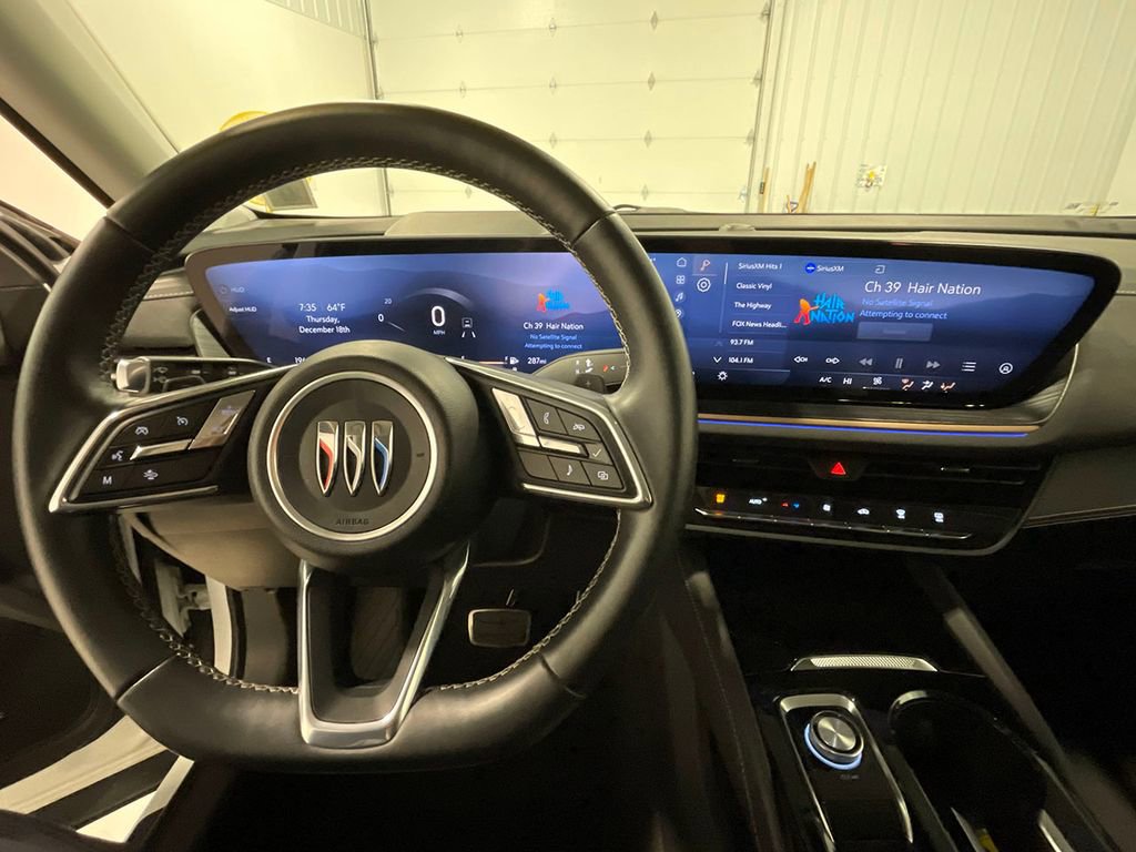 Used 2025 Buick Envision Sport Touring image 36
