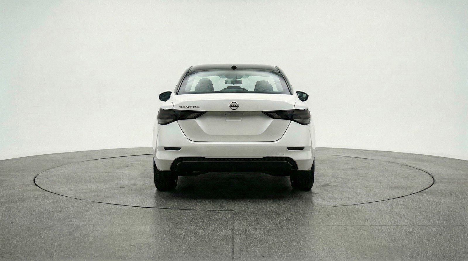 Used 2025 Nissan Sentra SV image 7