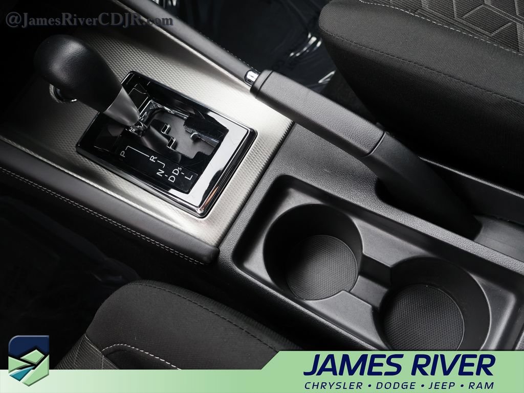 Used 2025 Mitsubishi Outlander Sport SE AWD/4WD image 36