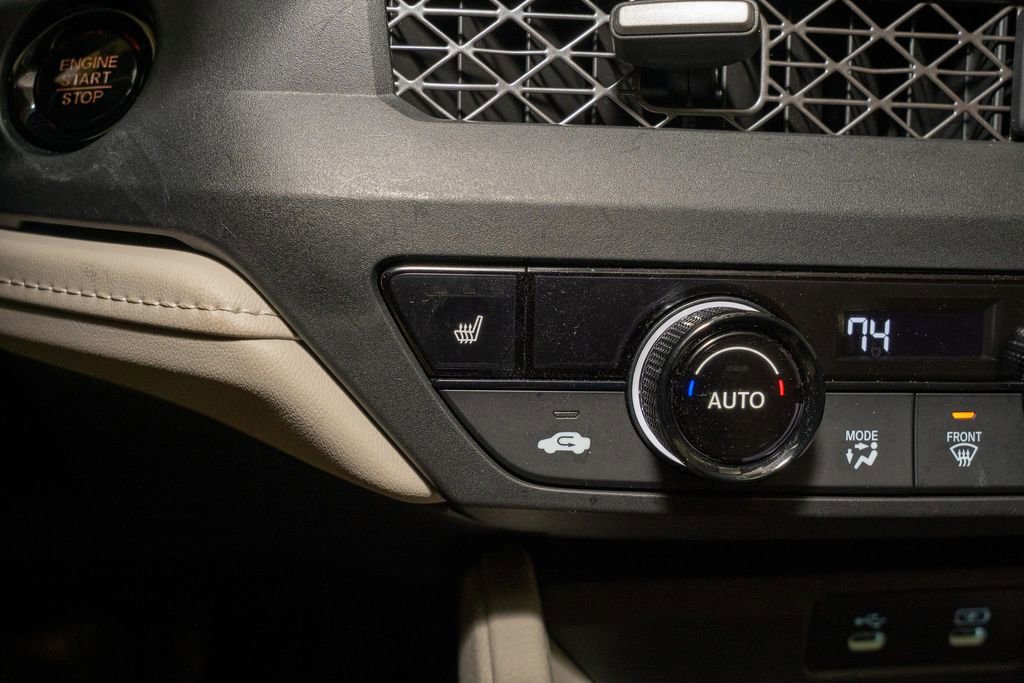 Used 2023 Honda Accord EX image 14