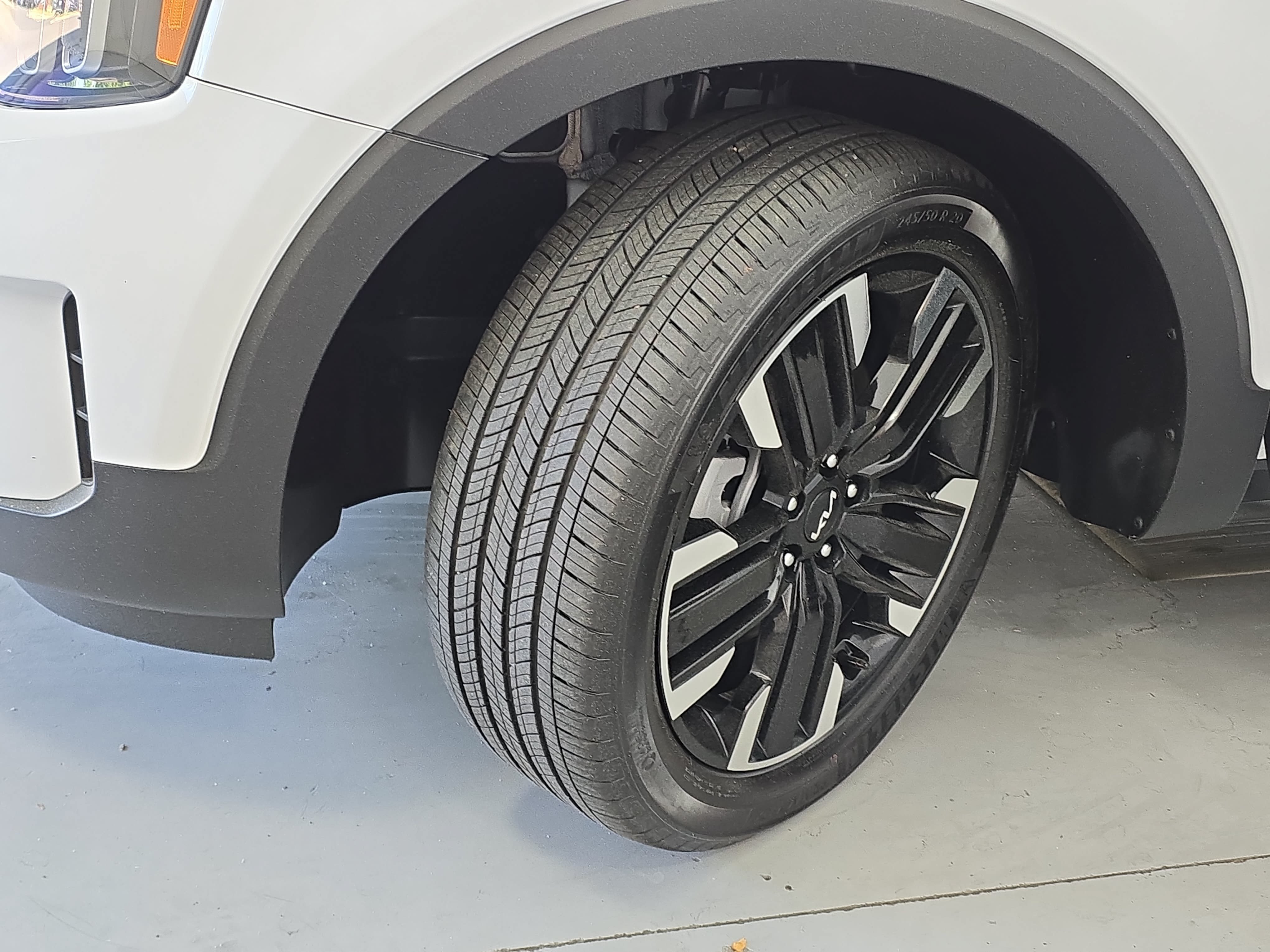 Used 2025 Kia Telluride SX Prestige AWD/4WD image 34