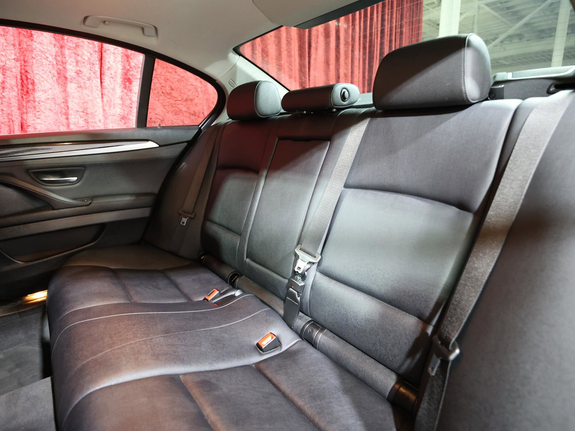 Used 2013 BMW 528i Sedan RWD image 14