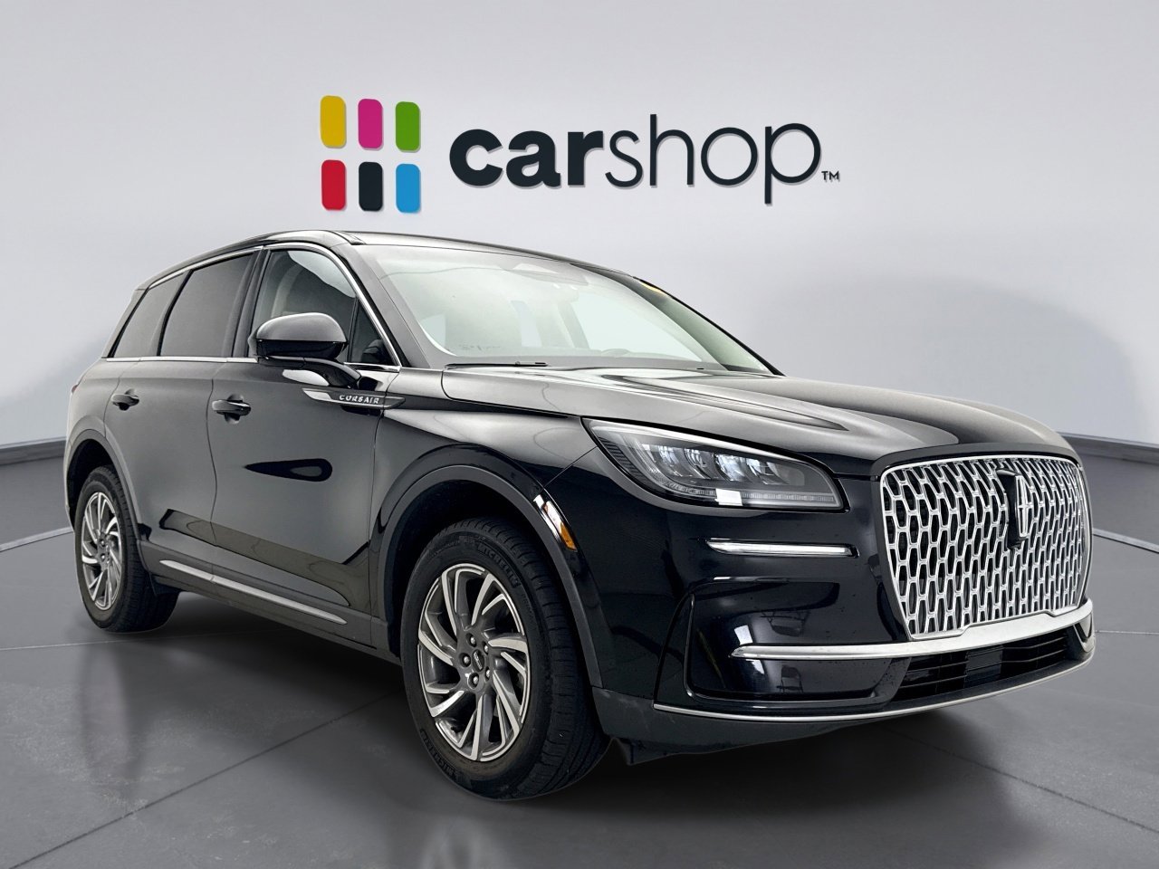 Used 2023 Lincoln Corsair AWD image 4